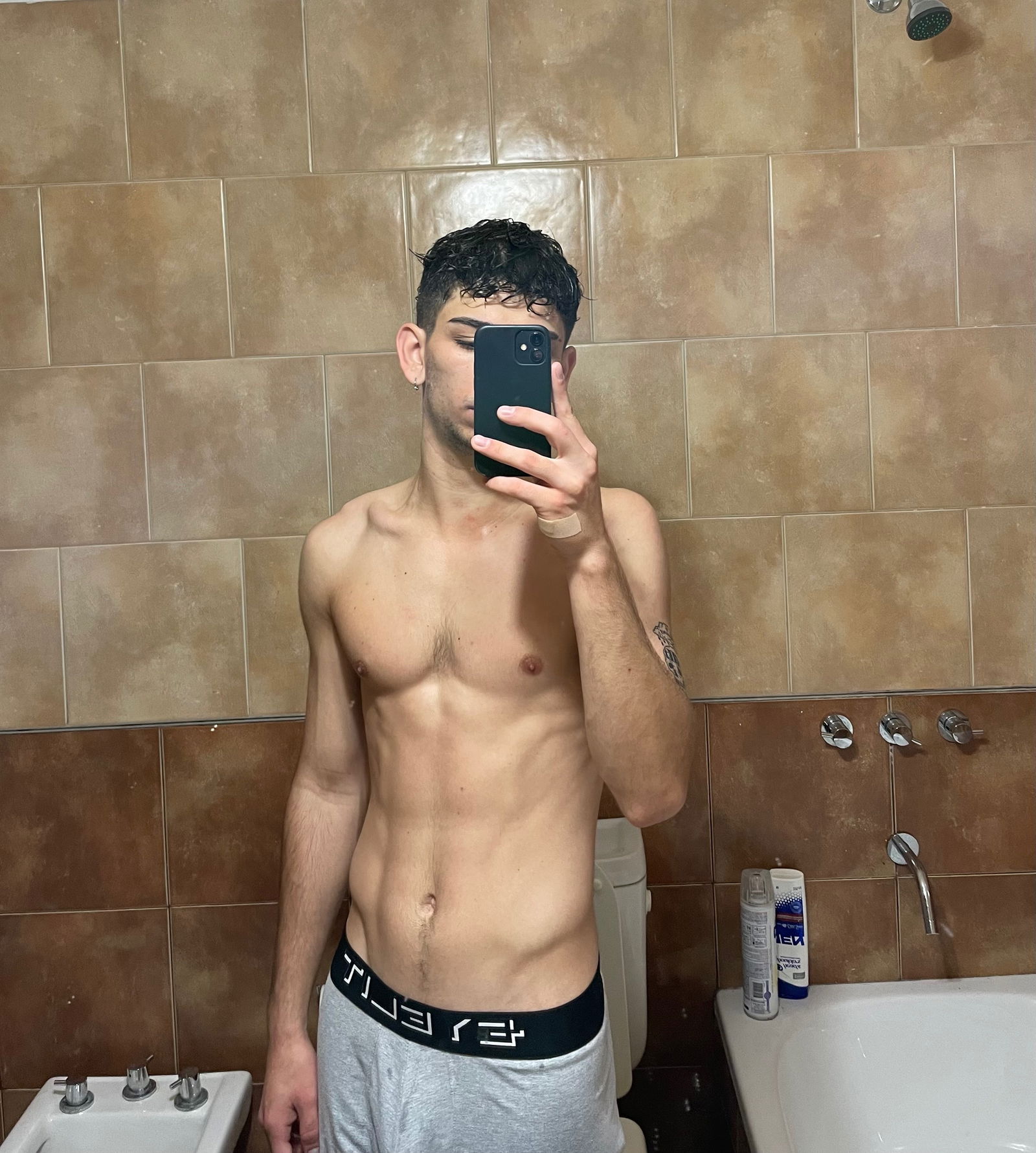 Crisstoned's avatar