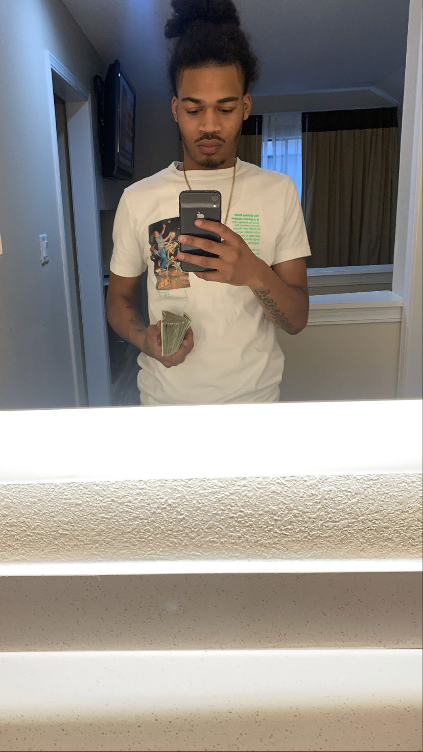 8KOREY🚷🎒's avatar