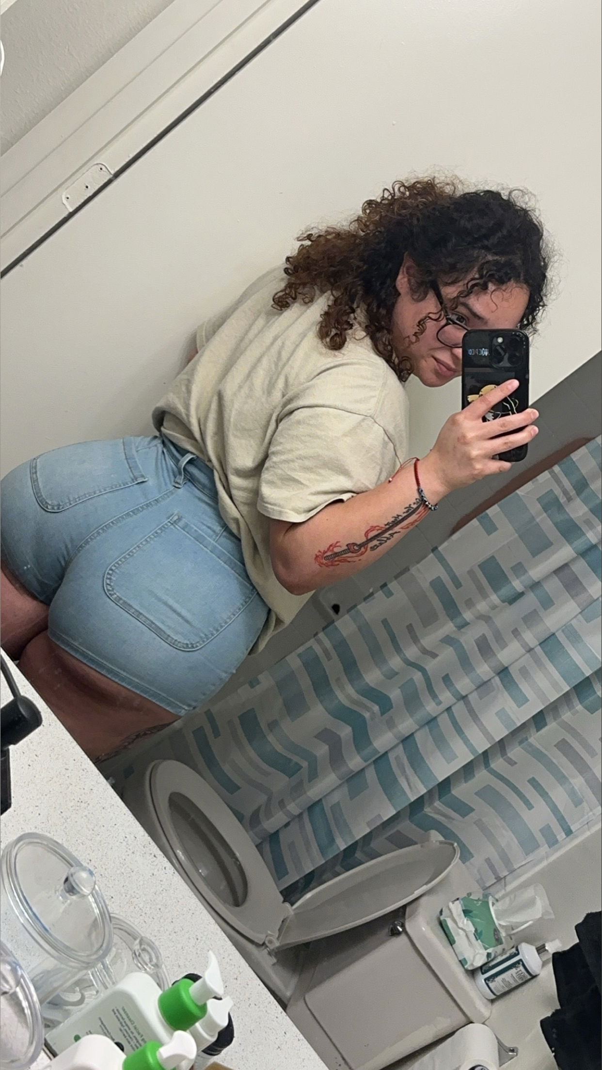 curlyhairbrat_18