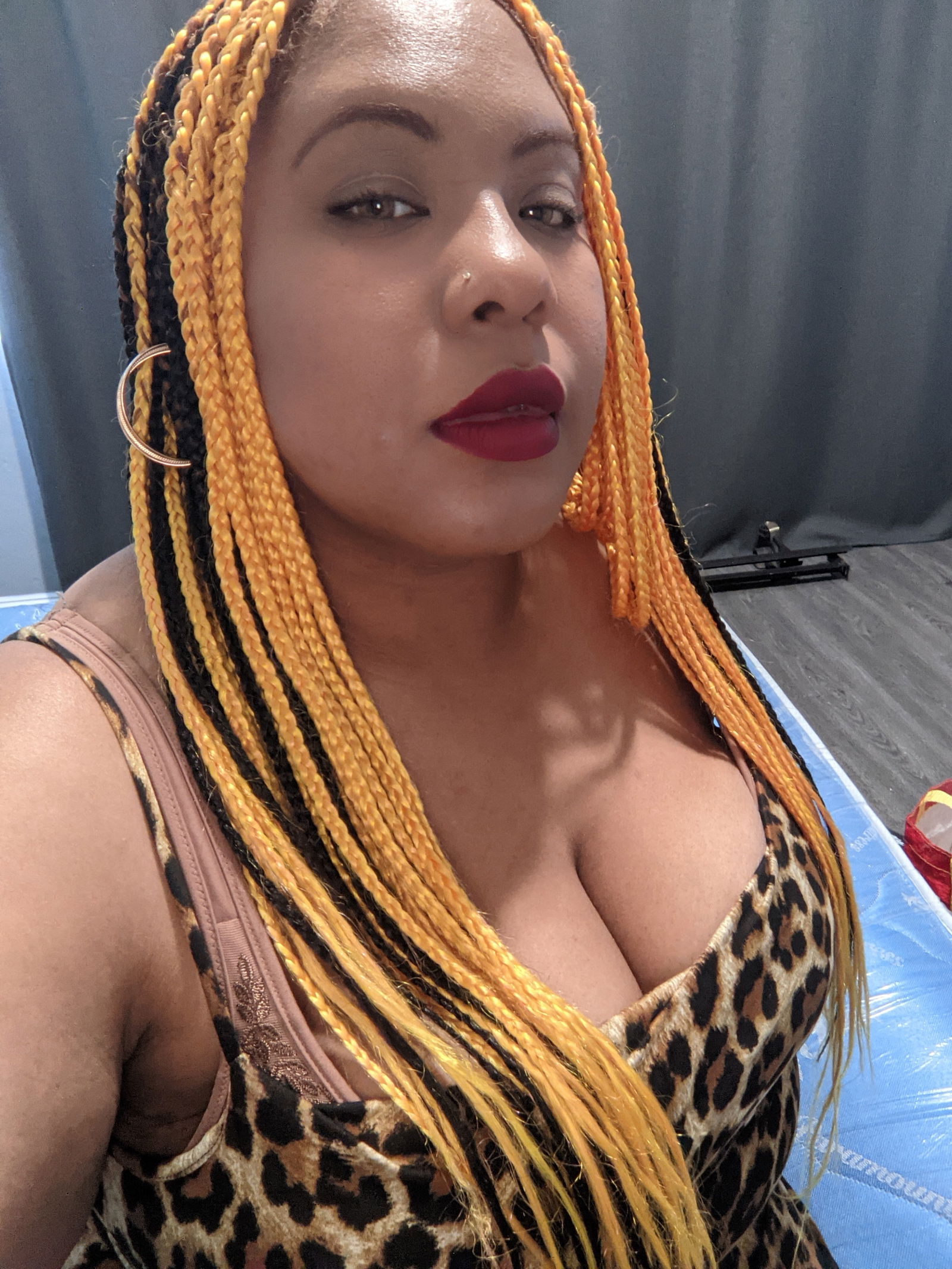 Curvaceous Carmel