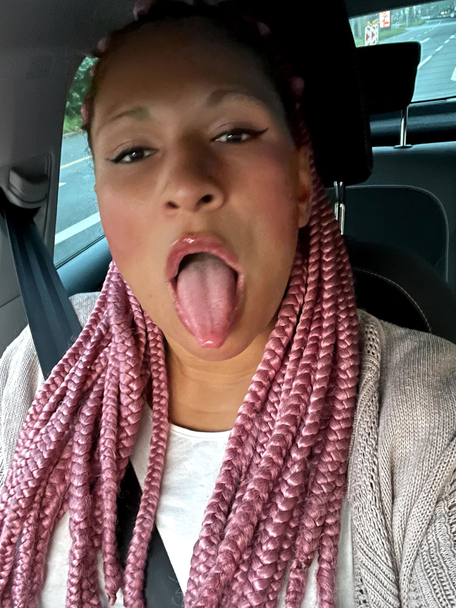 curvy.caramello.mo's avatar