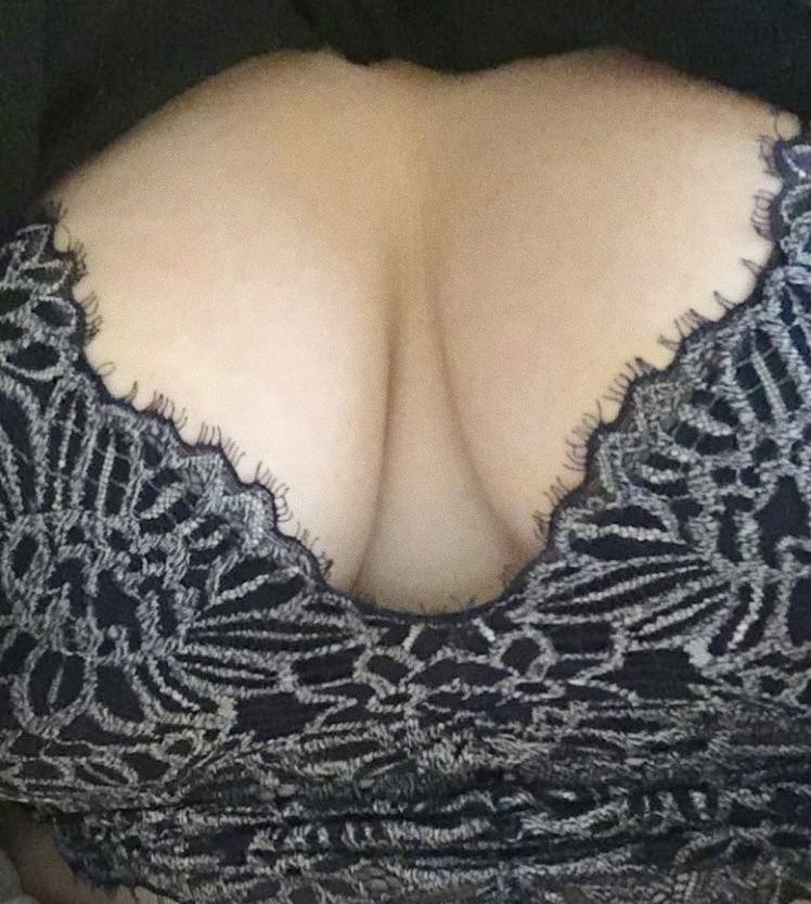 Curvybby 🍒💦's avatar