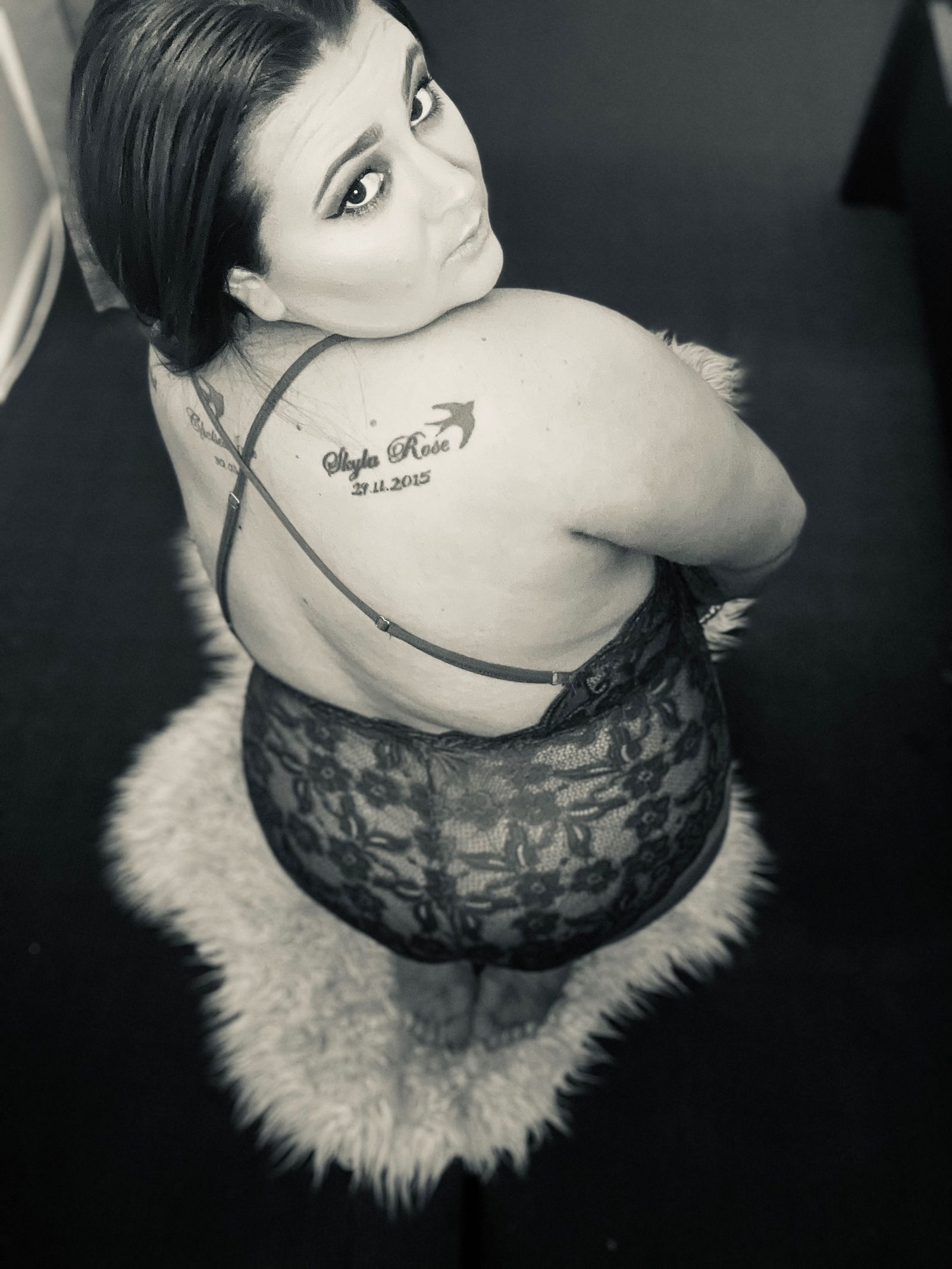 B_Licious👄