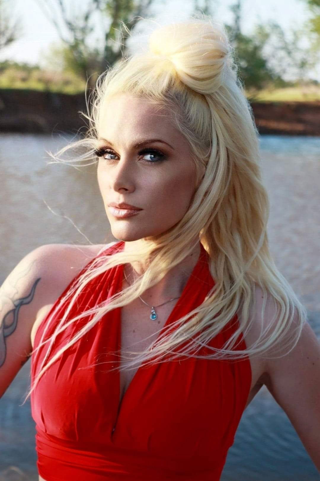 Cynthia's avatar