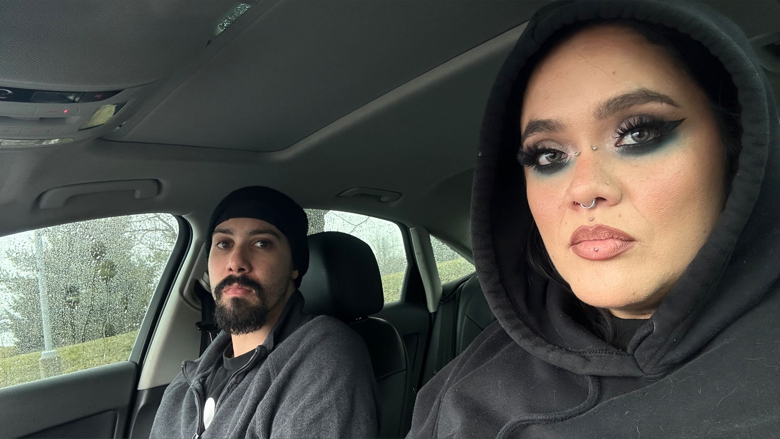 Manny and Yoli's avatar