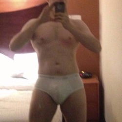 DaddyBreedsTwinks's avatar