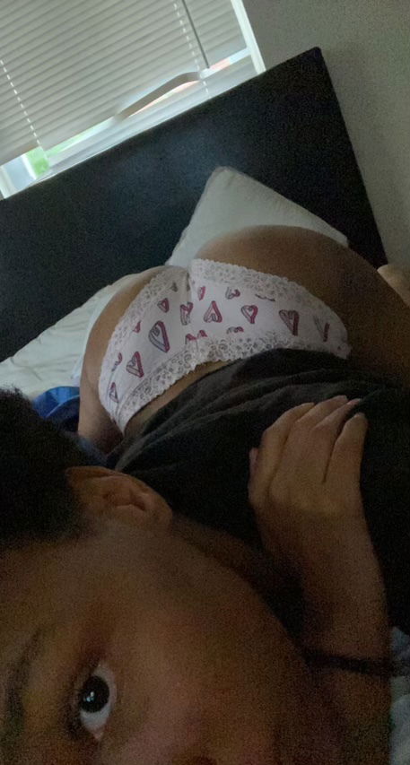 Lola Busty's avatar