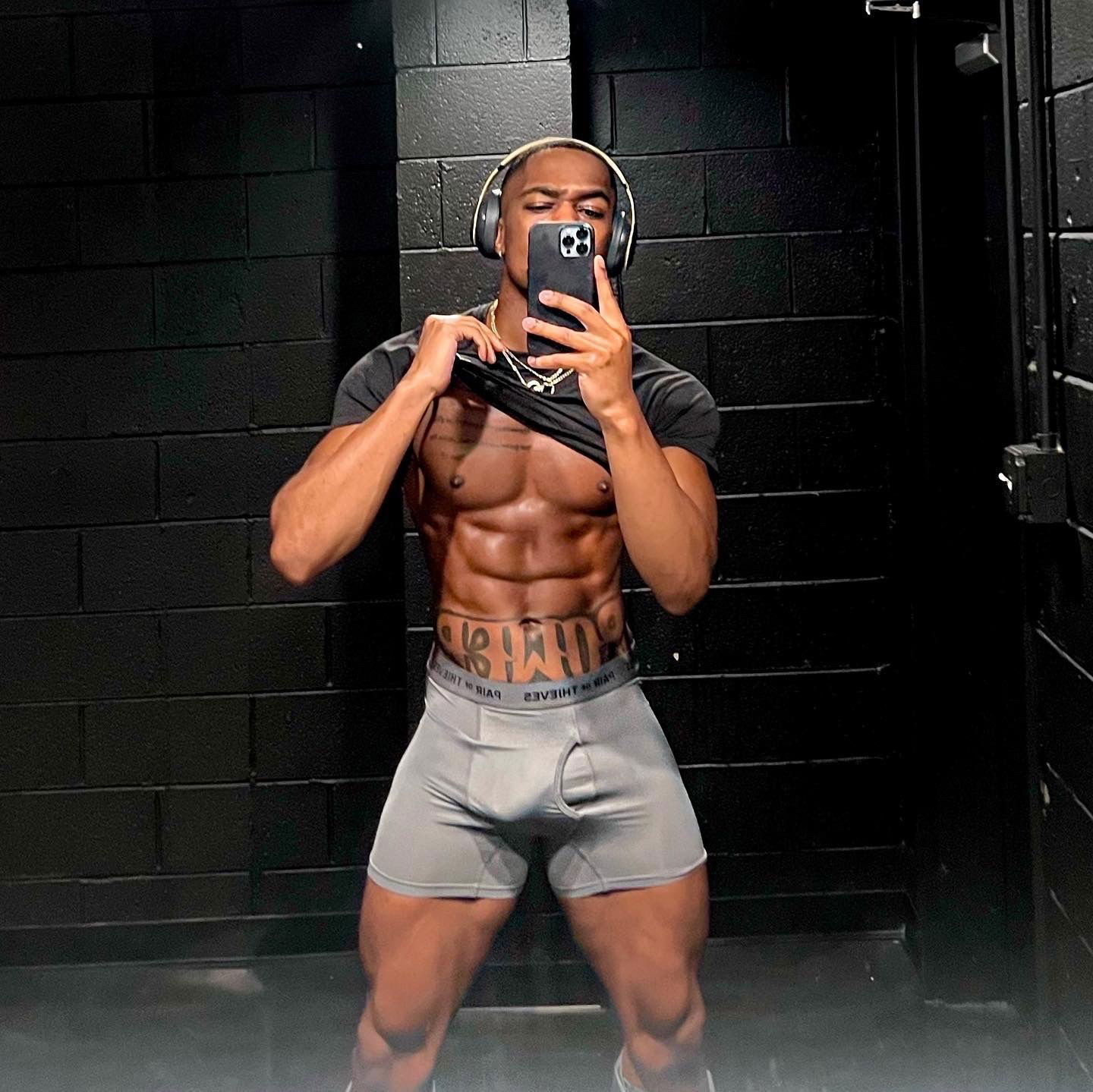Dallas Micheal creator profile