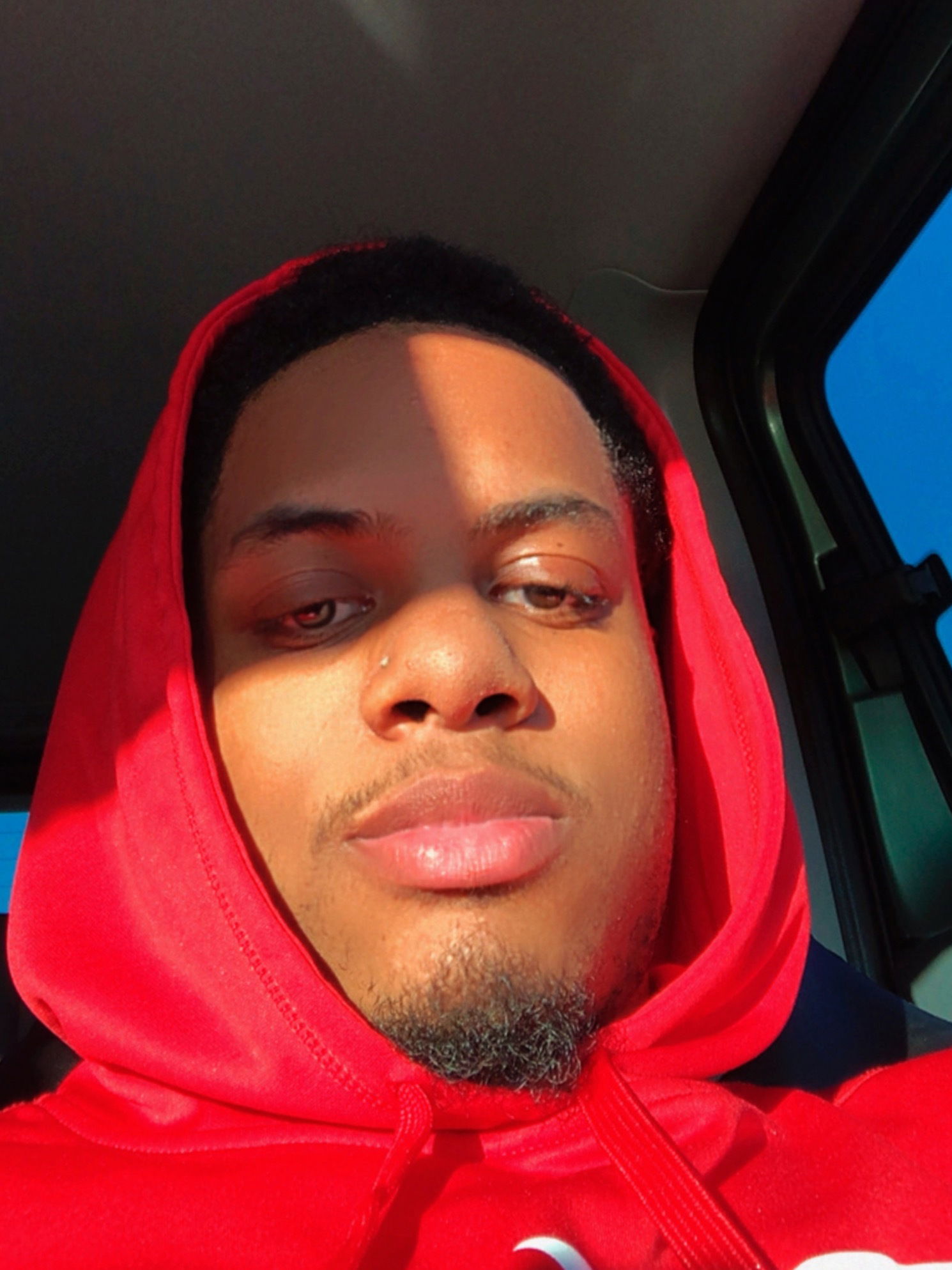 The Ultimate City Boy 🖤's avatar