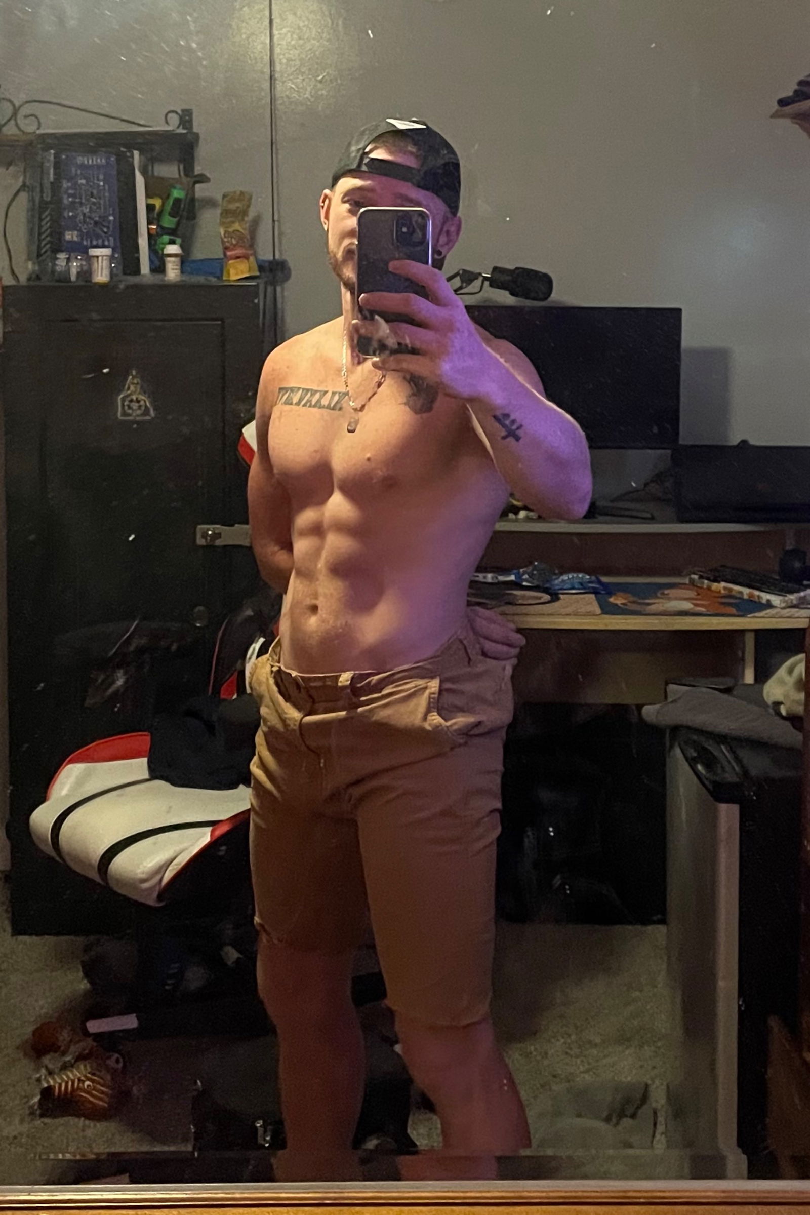 Damien Dick