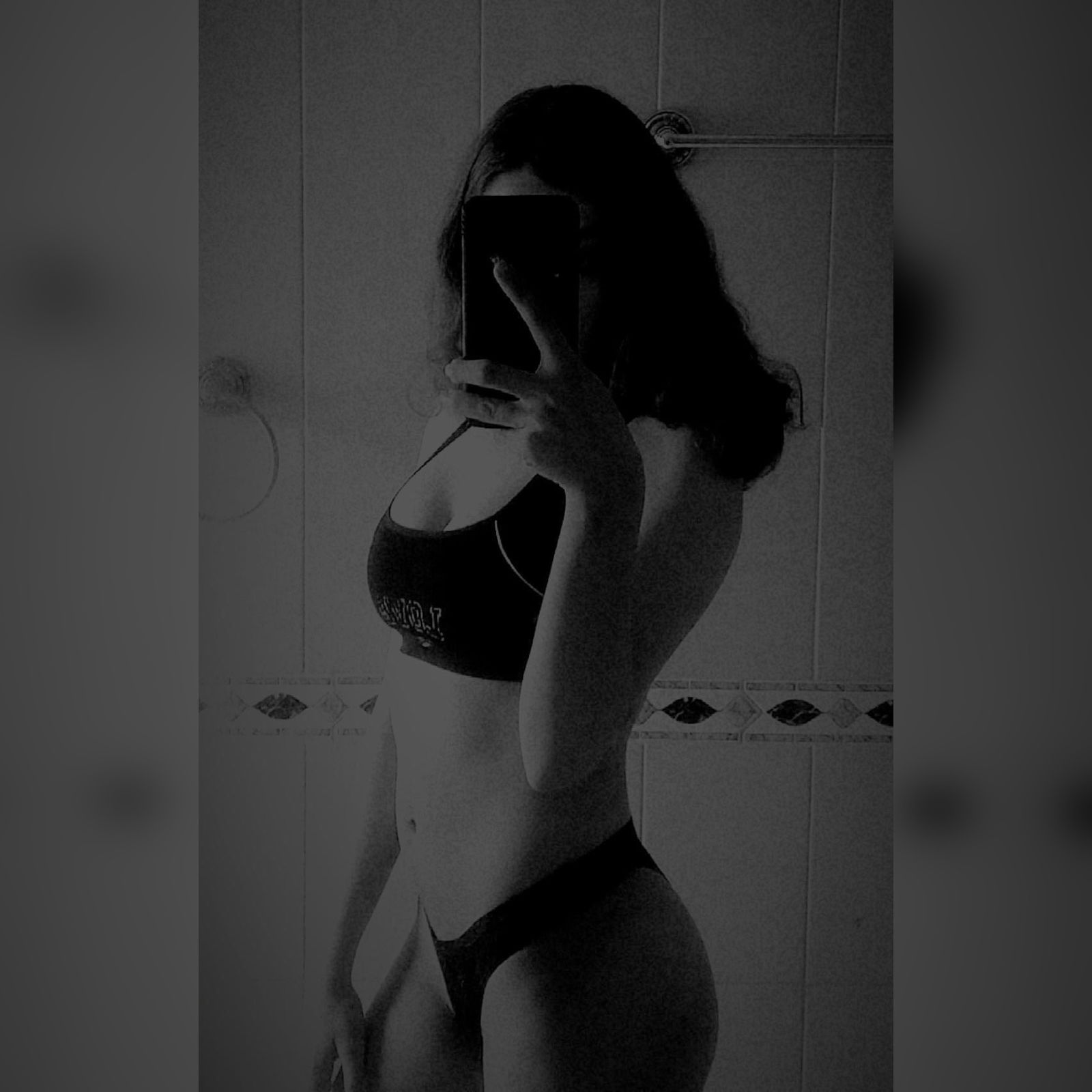 Dania Cam's avatar
