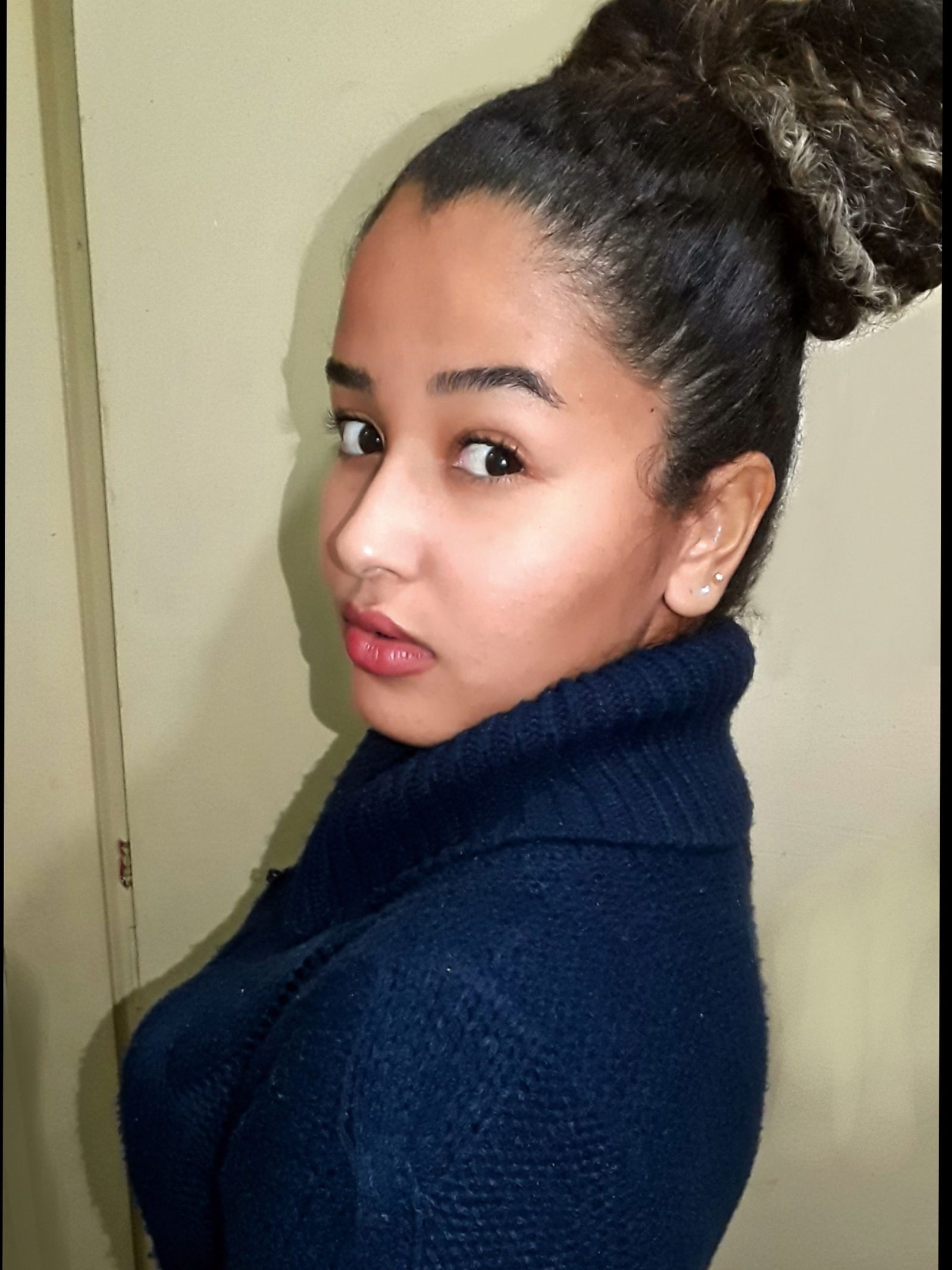 Danielle Chaves's avatar