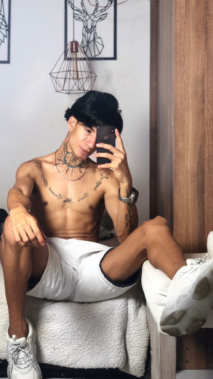 danny amaya's avatar