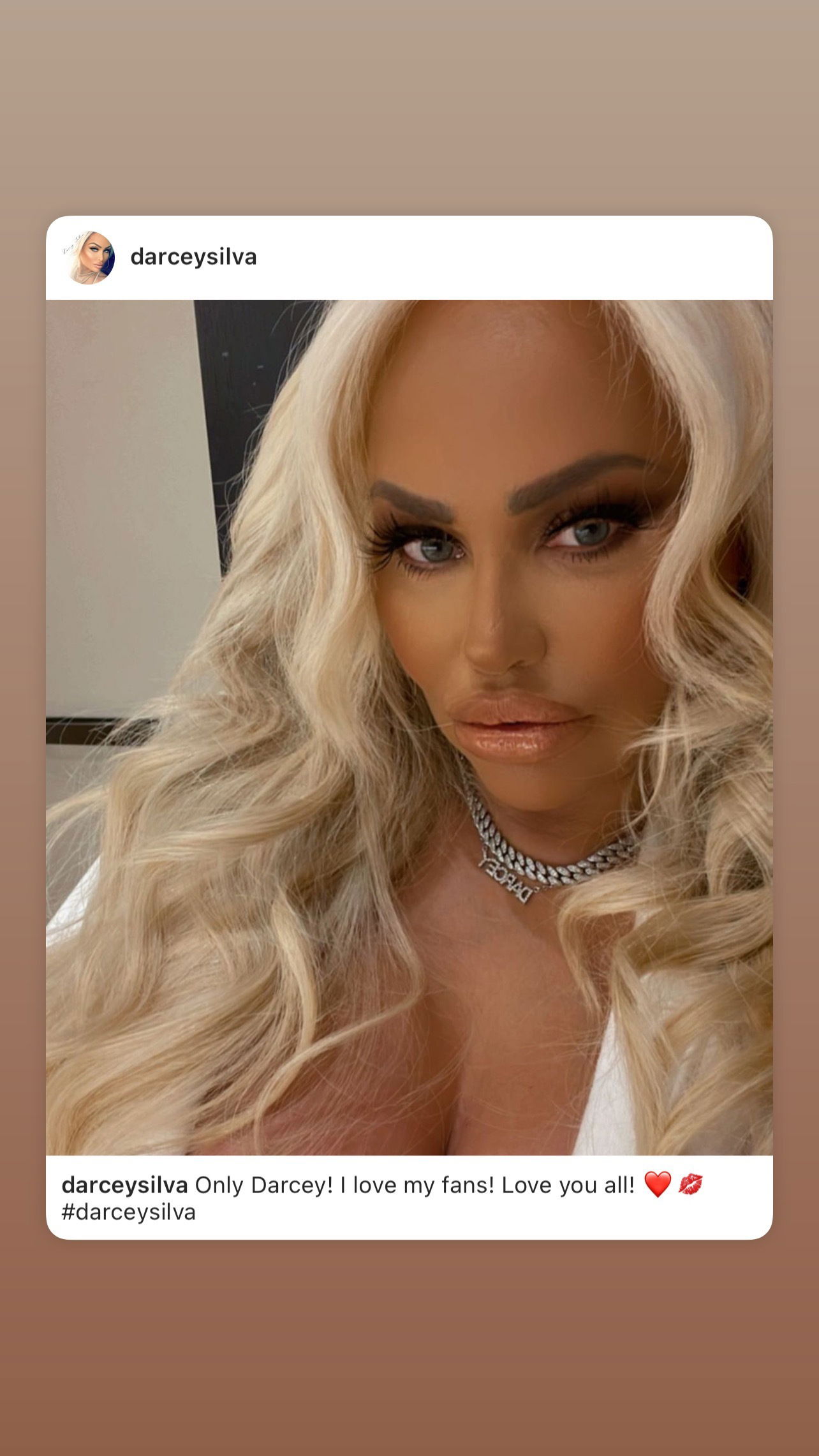 Darcey Silva's avatar