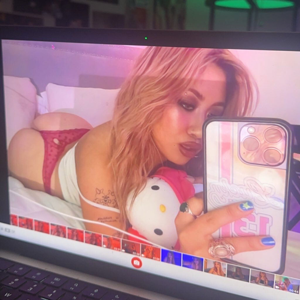Dawn Jaqueline's avatar