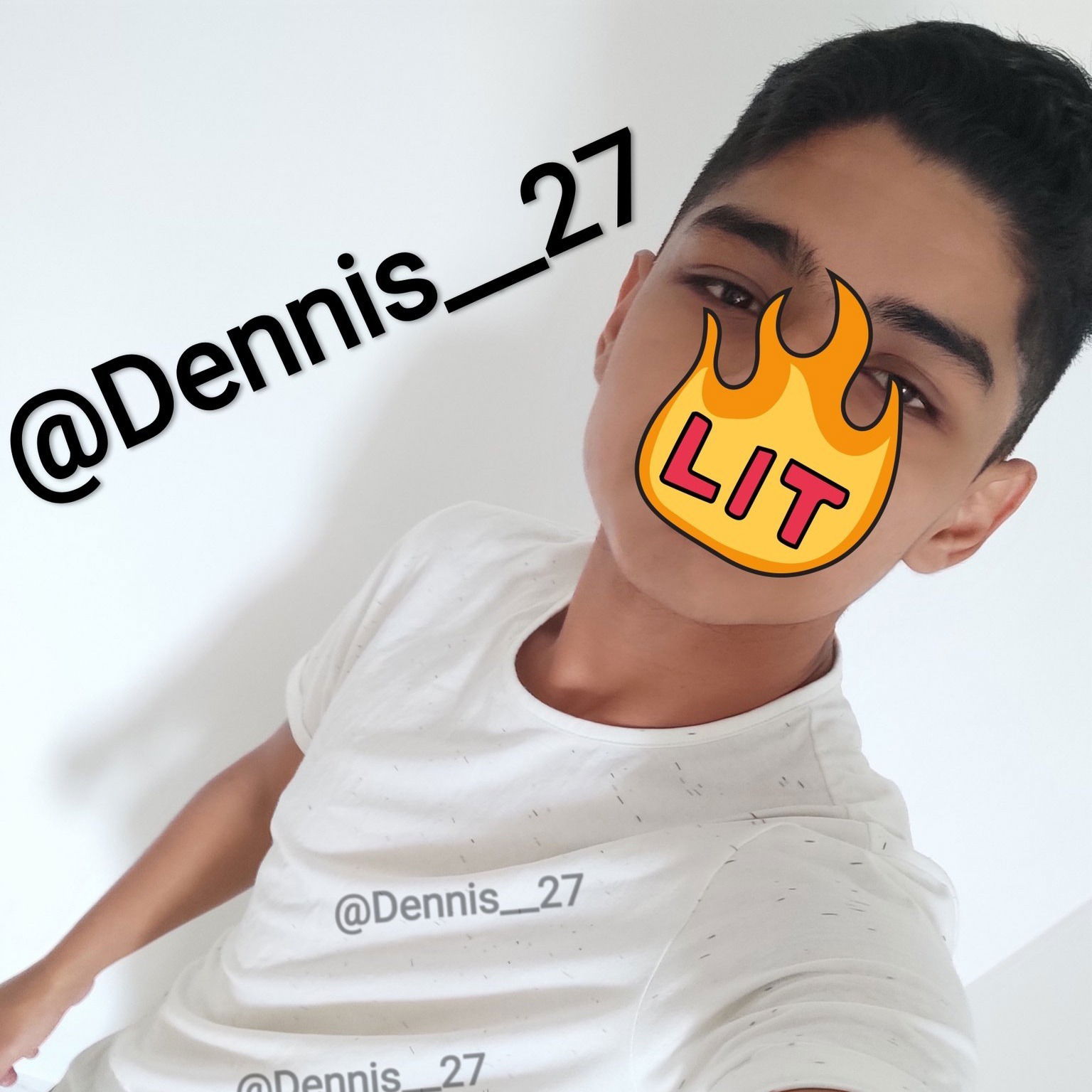 Dennis's avatar
