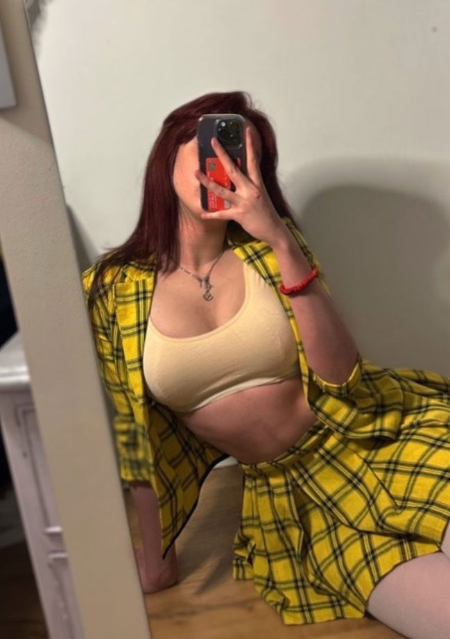 Lois 🖤's avatar