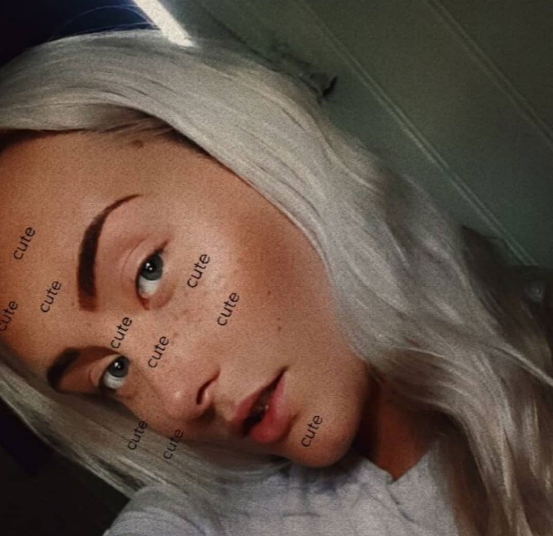 ✶  🎀  𝕶𝖎𝖓𝖐𝖞 𝕭𝖑𝖔𝖓𝖉𝖊  🎀  ✶'s avatar