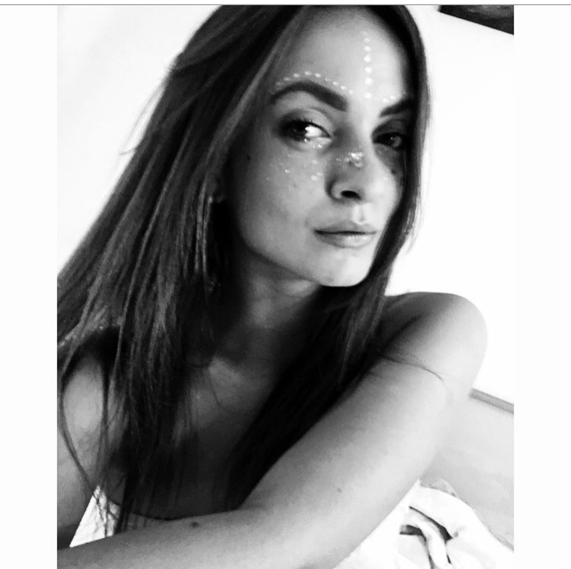 Asya's avatar