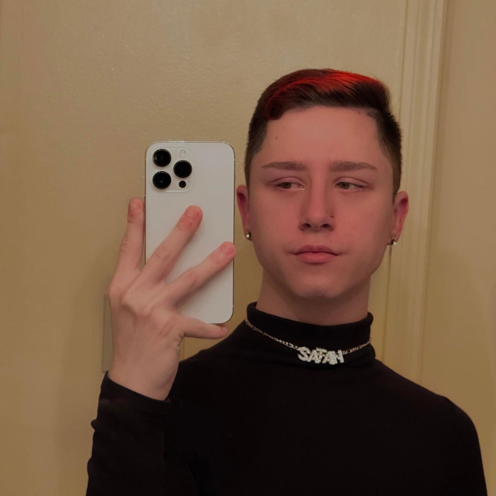 𝒫𝓁𝒶𝓎𝒷ℴ𝓎 ℬ𝒶𝓇𝒷𝒾ℯ's avatar