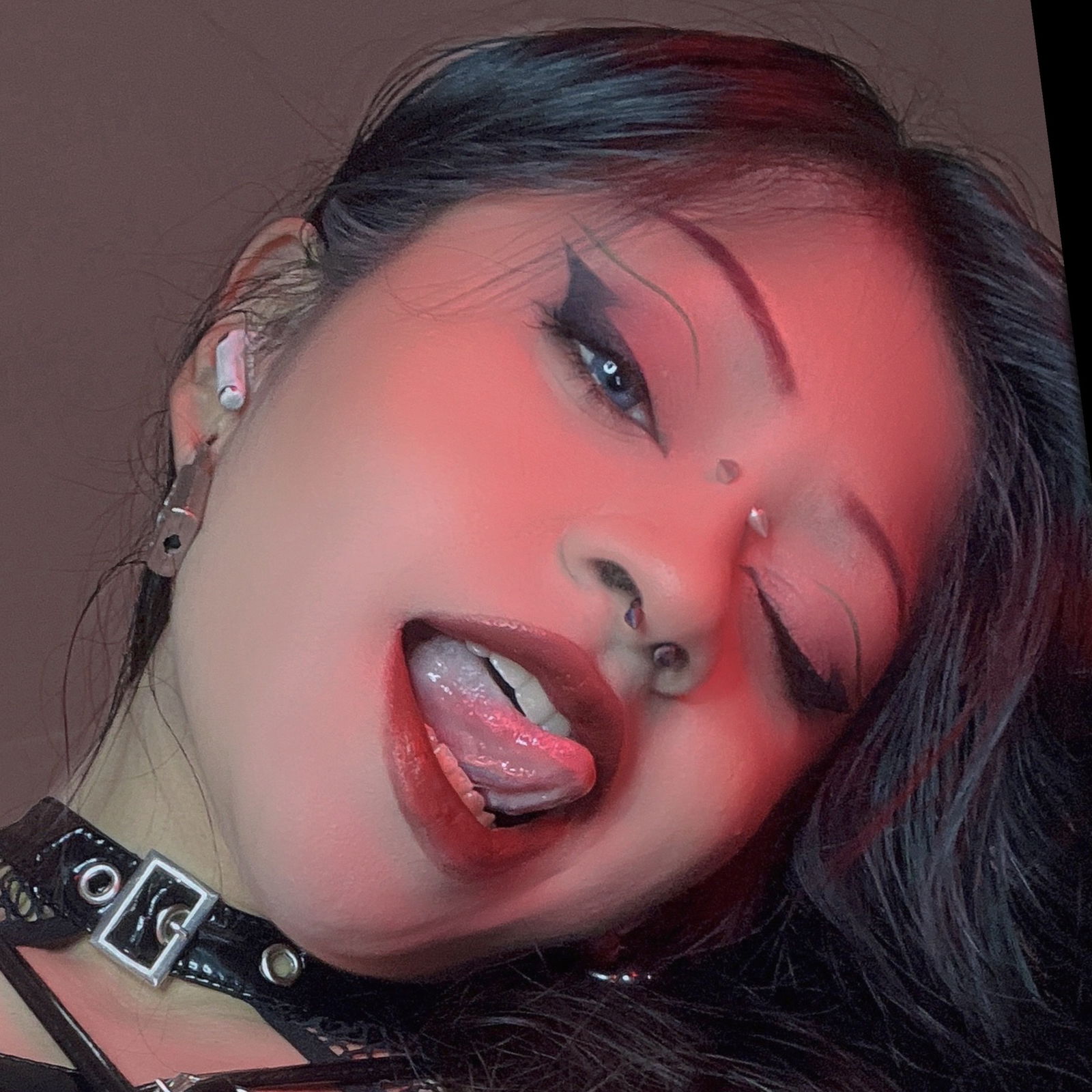 DistortedEyes's avatar