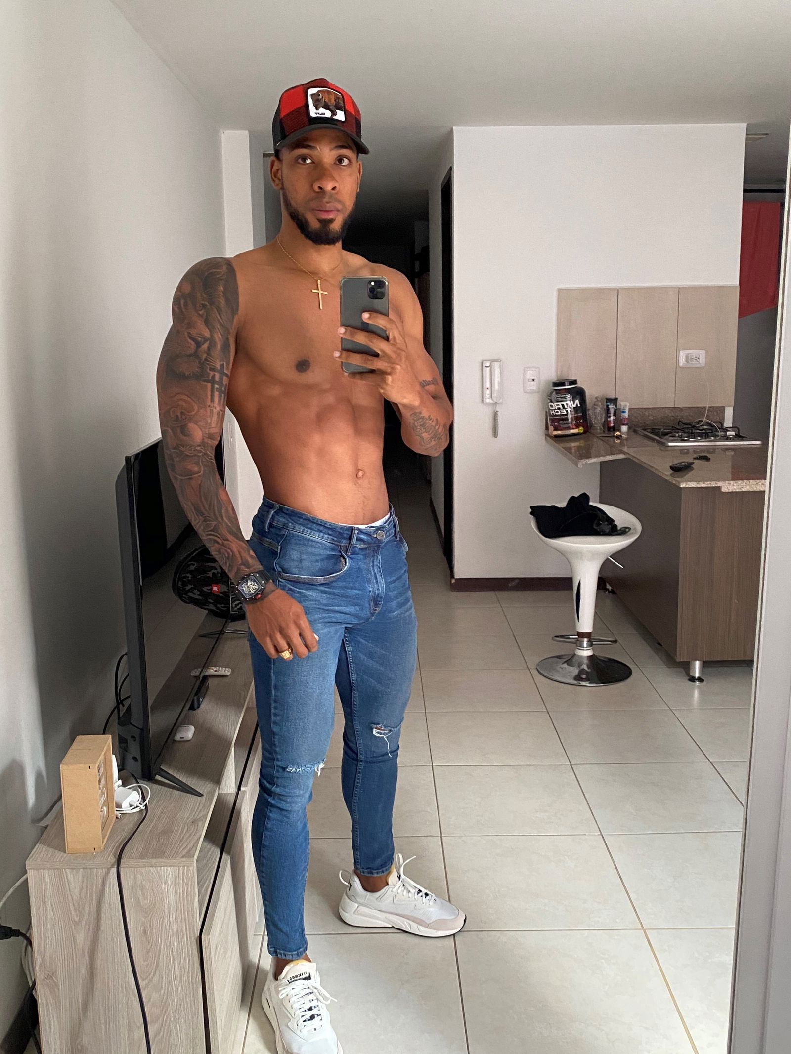 Boy fit