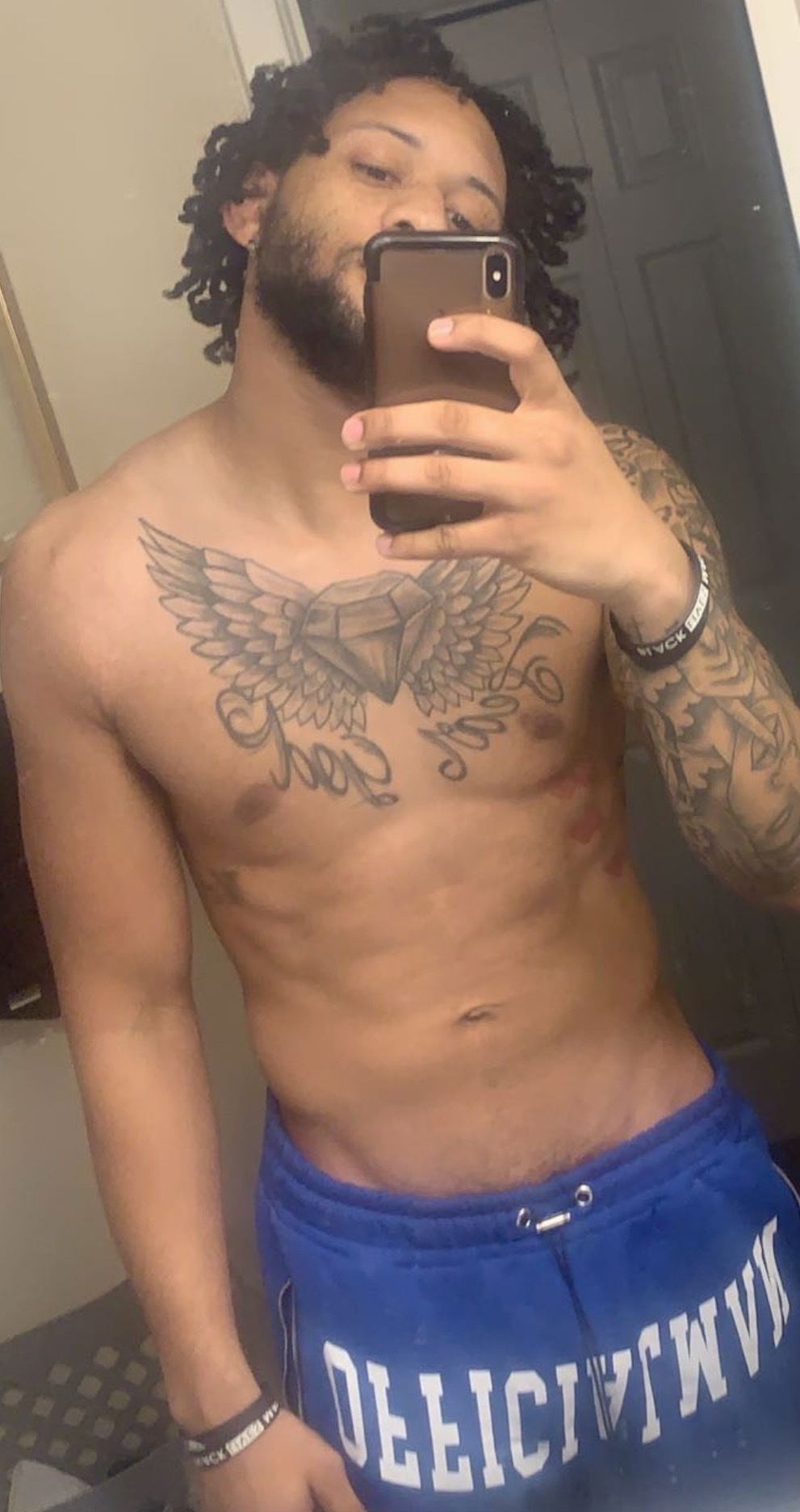 Dropp23's avatar