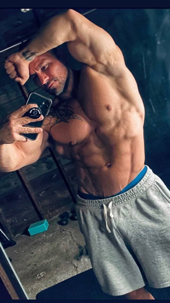 murat's avatar