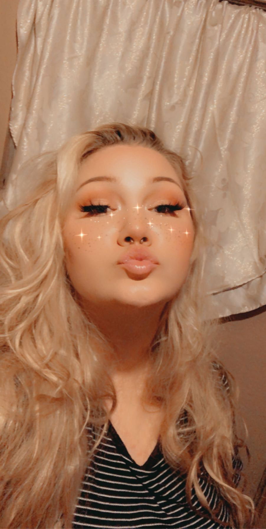 Dutchess Bloom's avatar