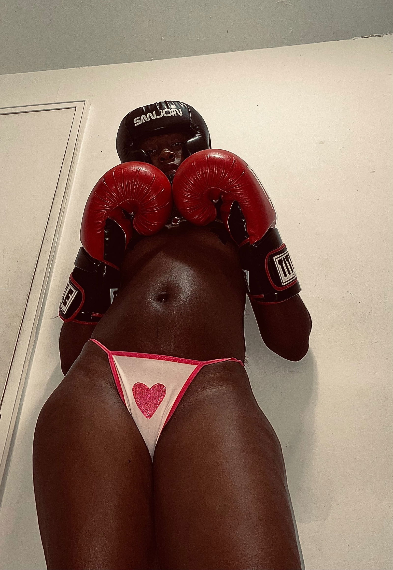 Ebony Boxing 🥊's avatar