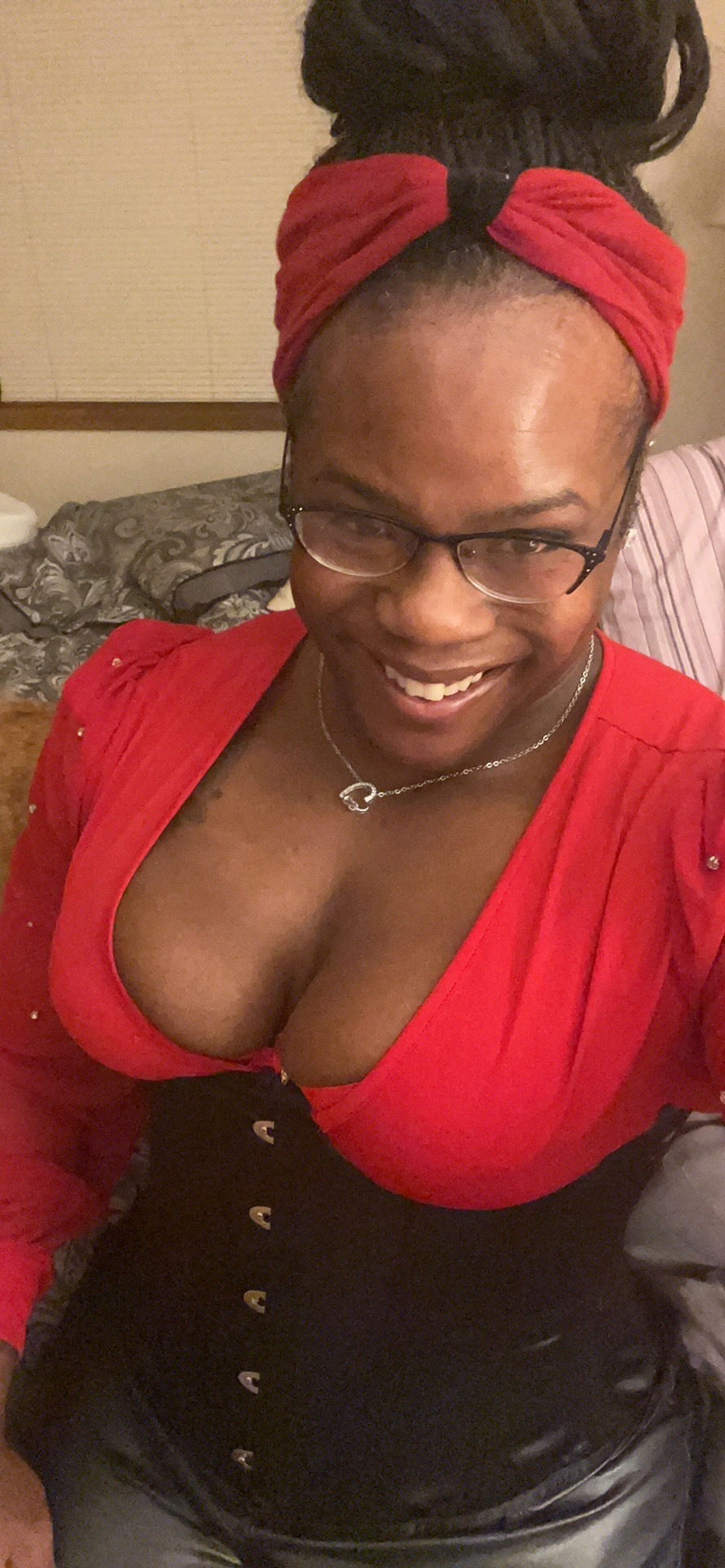 EbonyGlutes's avatar