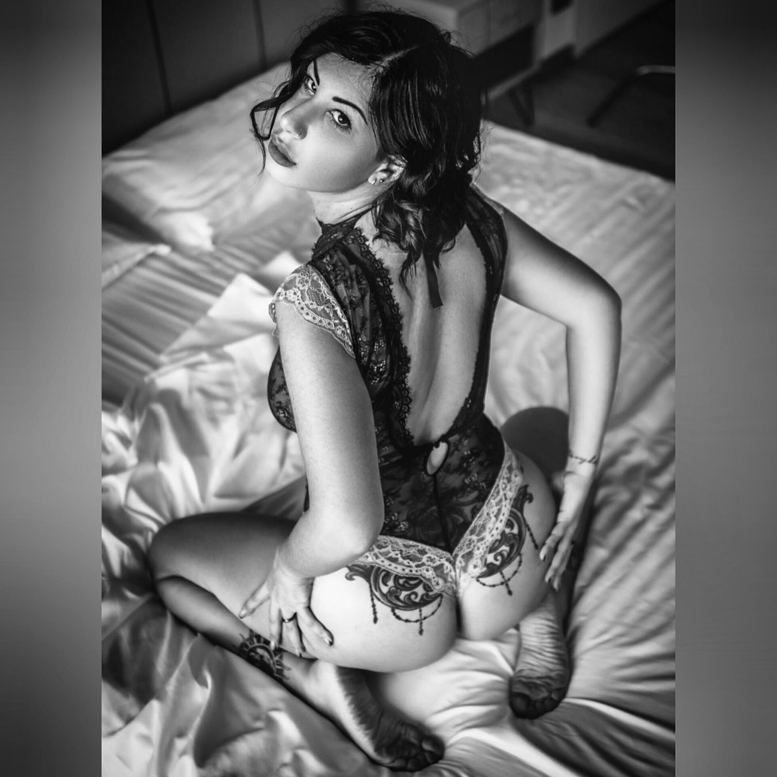 Elena Noire's avatar