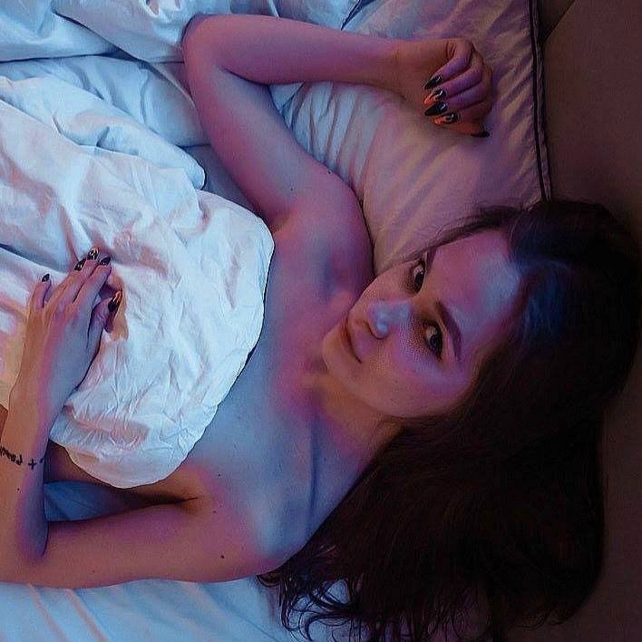 💜Eliness's avatar