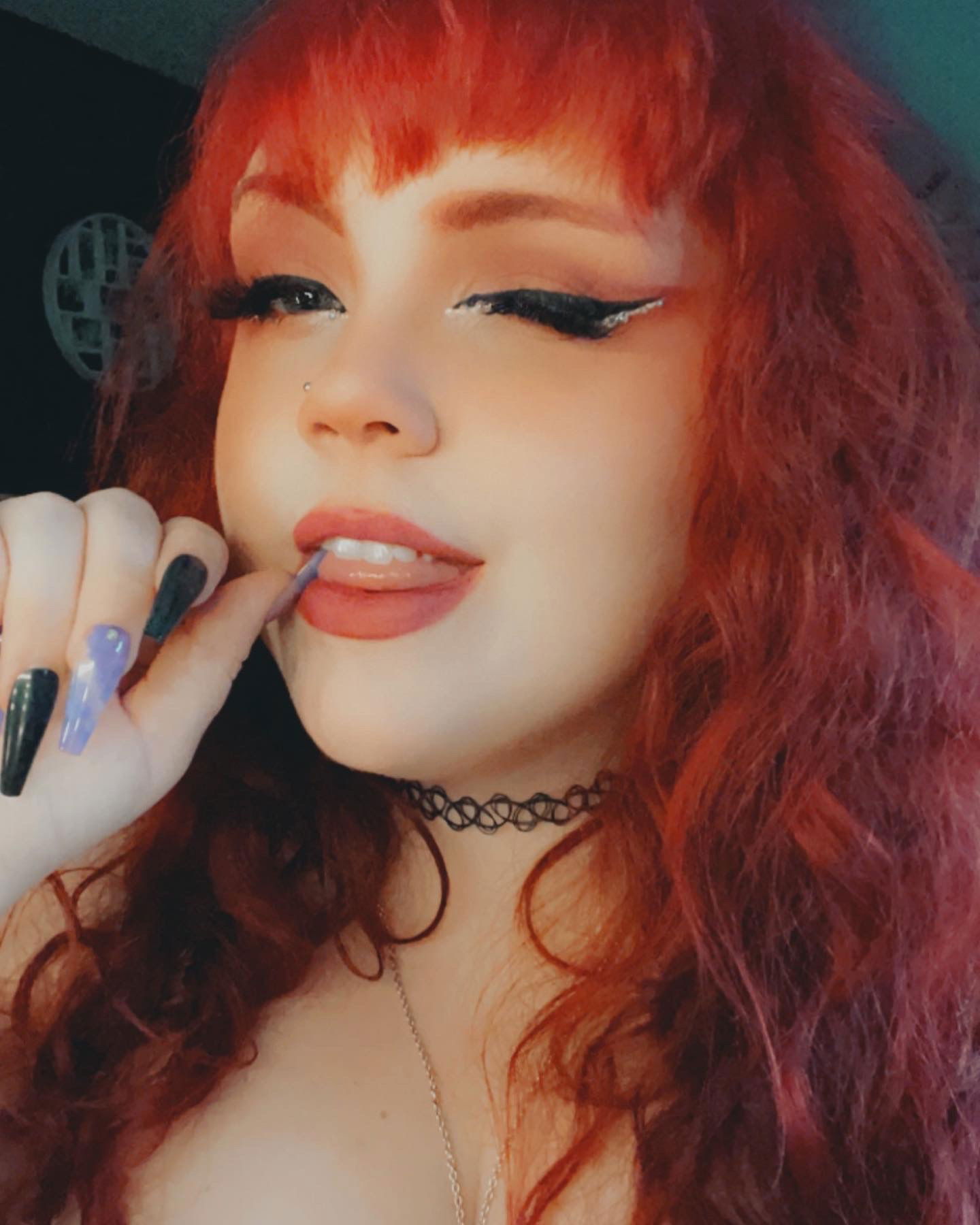 Elizabeth Rose 🥀 🖤's avatar