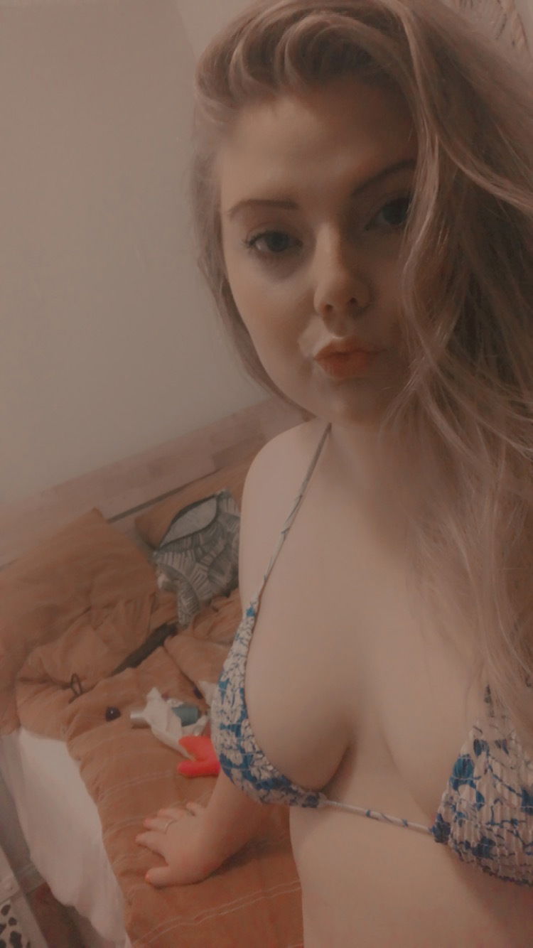 goddess ella paige's avatar