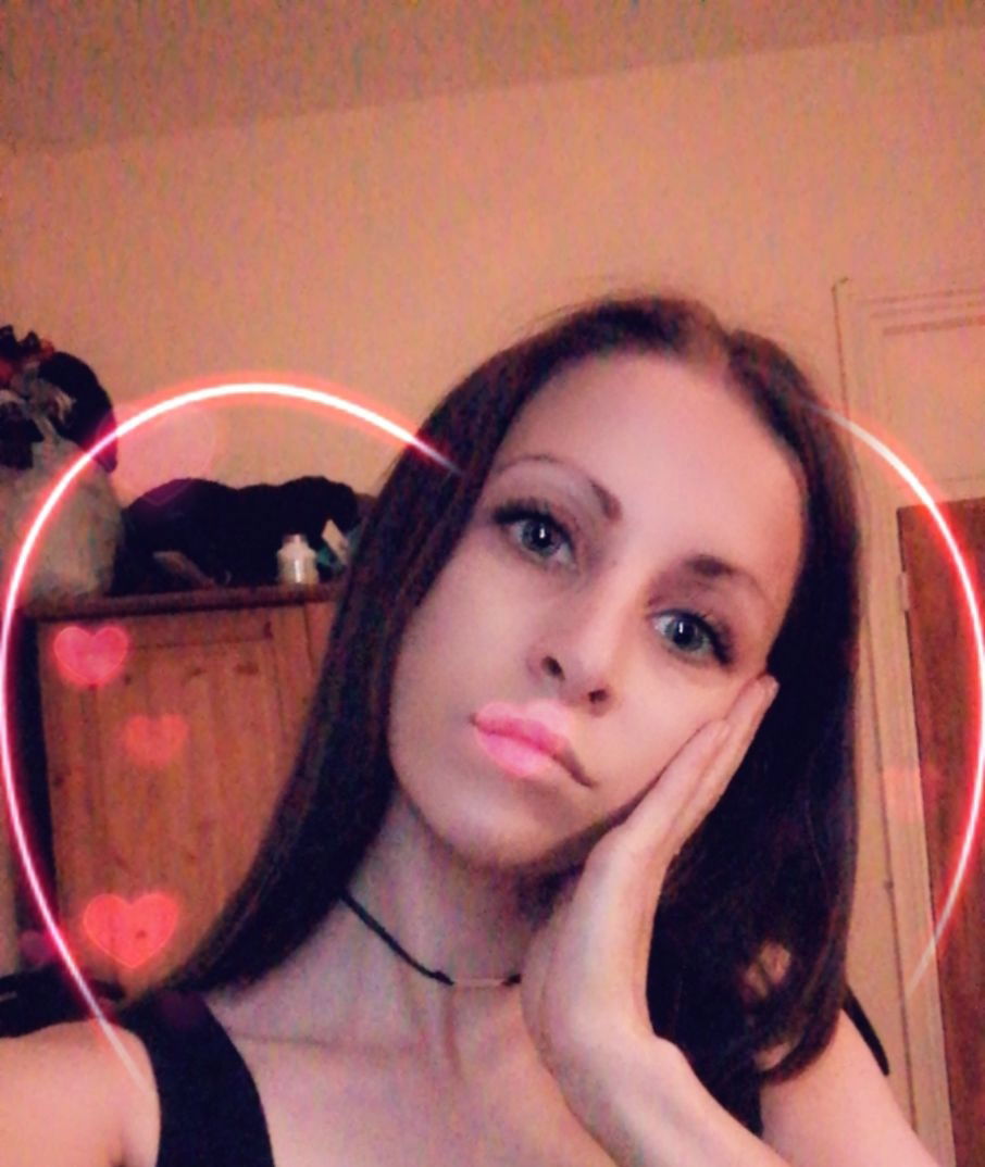 Elle🥰's avatar