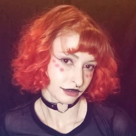 Ellena's avatar