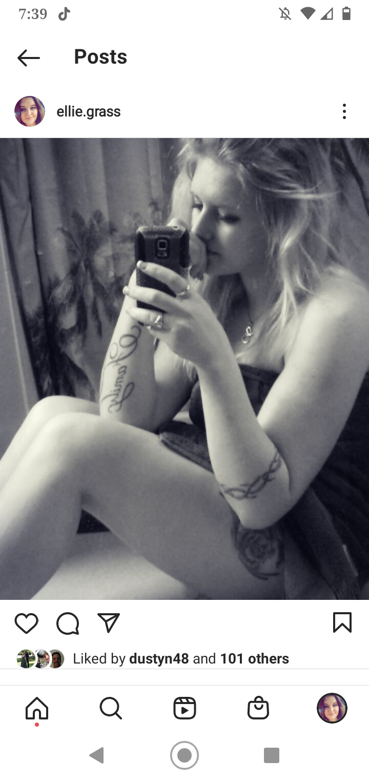 Ellie May's avatar