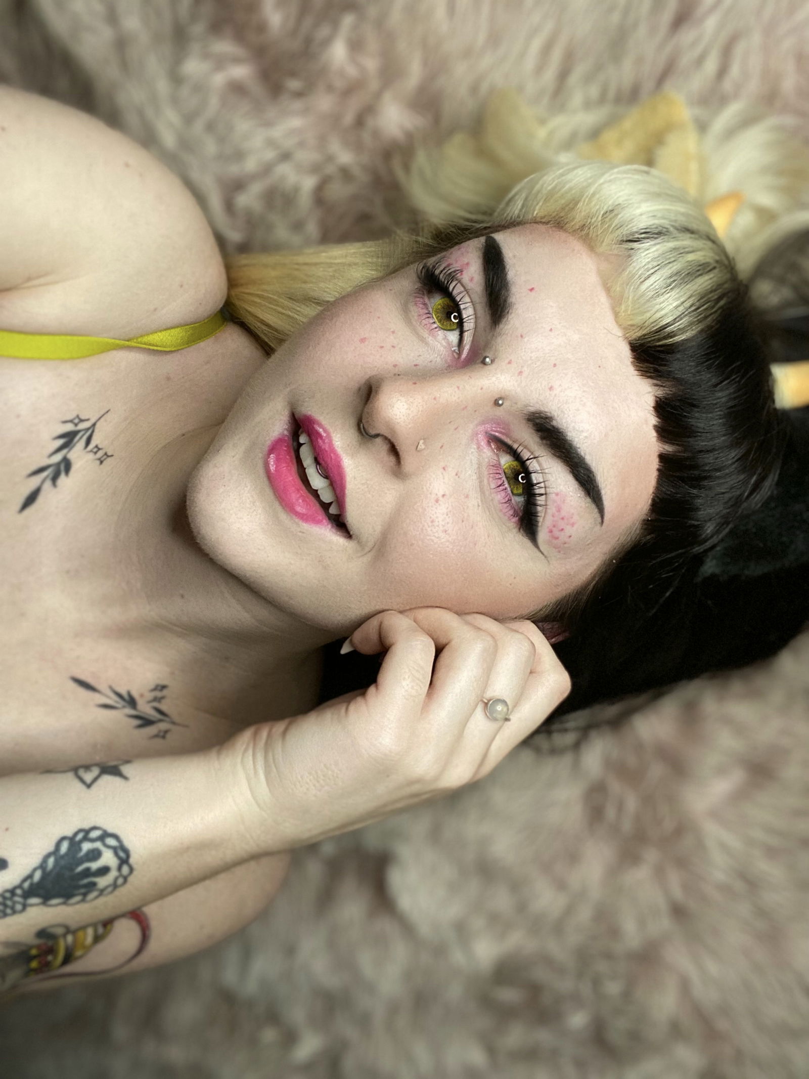 elora.fawn's avatar