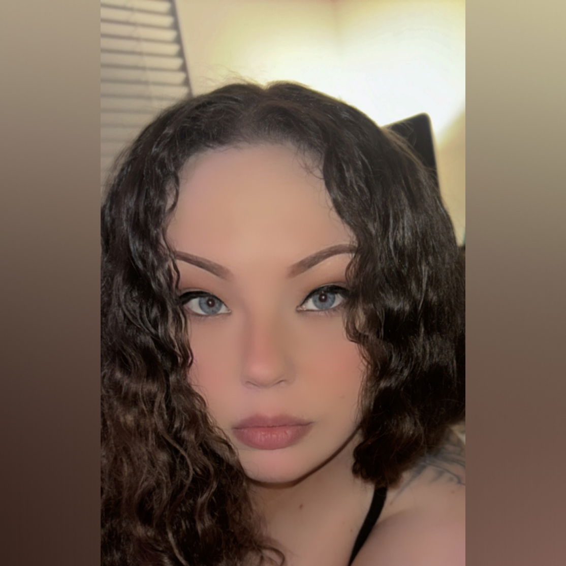 Emily Bankz's avatar