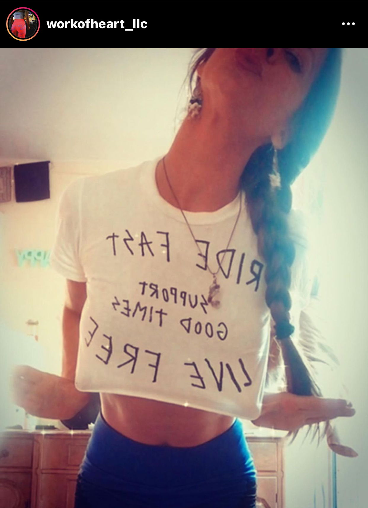 Emma Lee's avatar