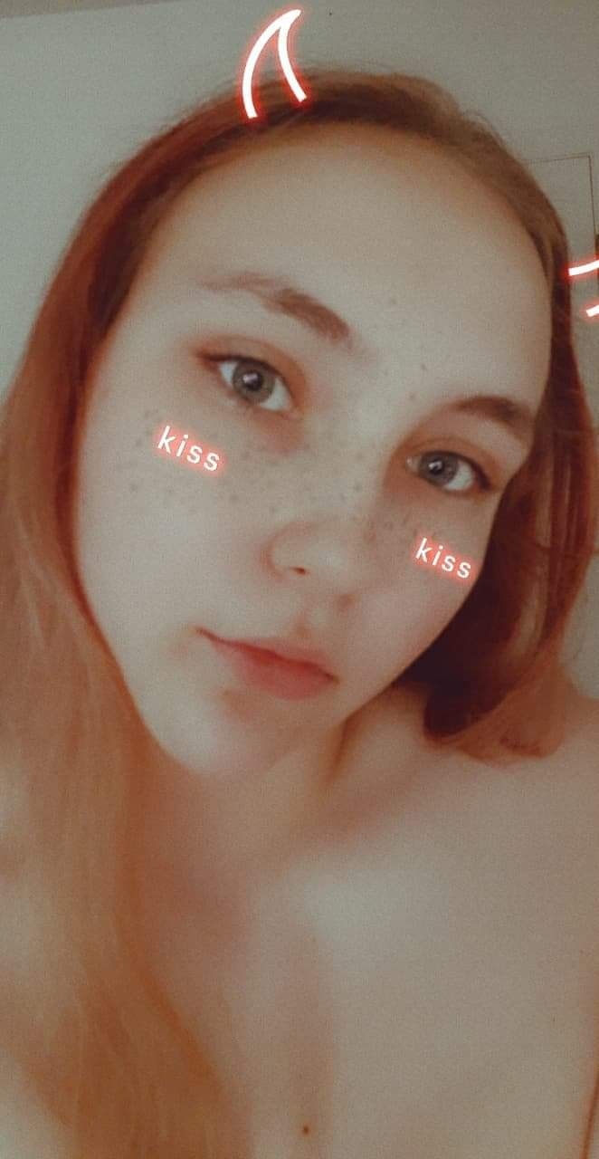 Emma Locke's avatar