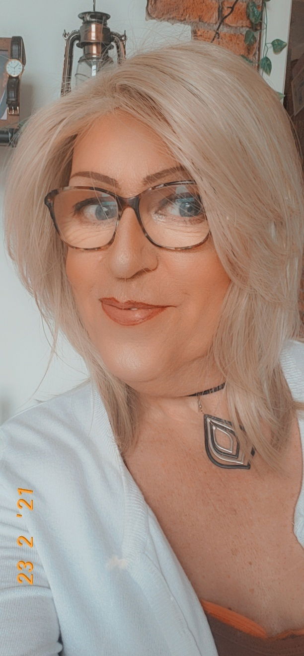 emma harrop's avatar