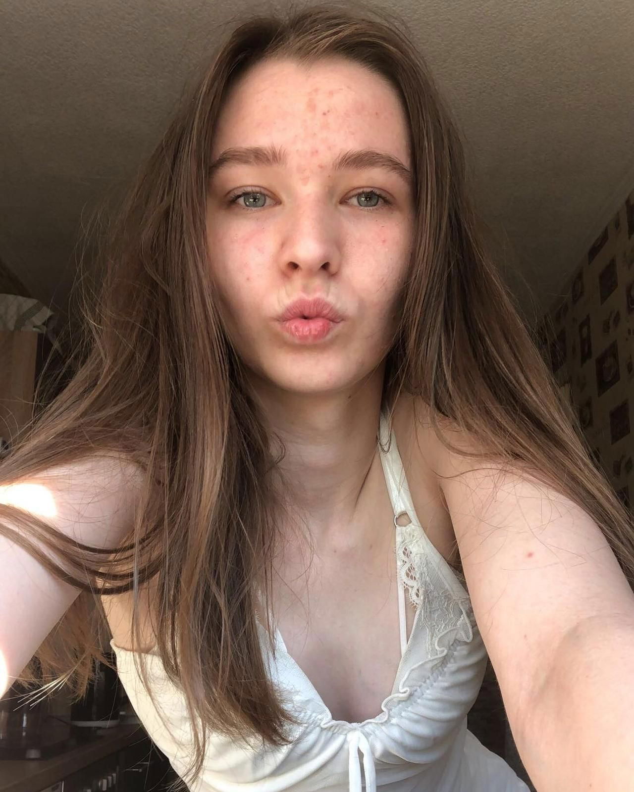 emmi-hill