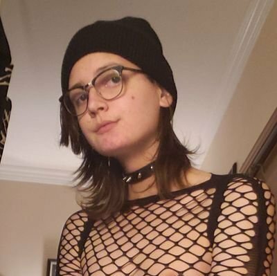 Enby Boi Wife's avatar