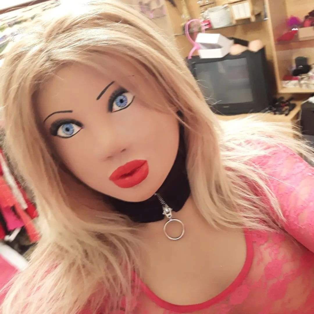 Erica Doll's avatar