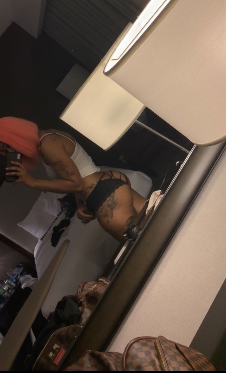 Mistress Erin Monroe's avatar