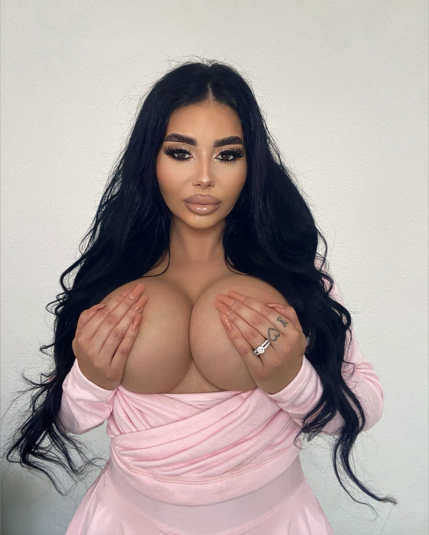 Your Doll 🍒💦's avatar