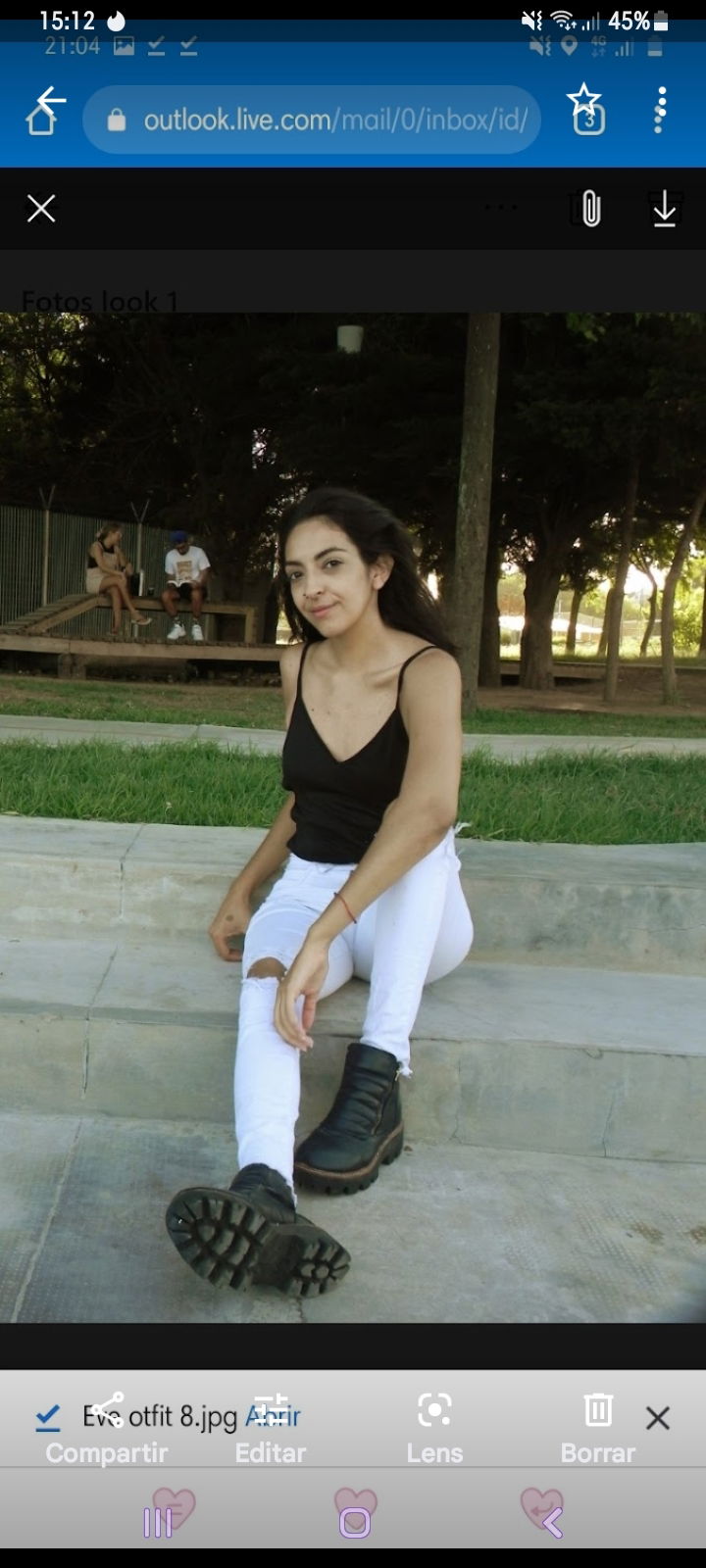 Evelyn's avatar
