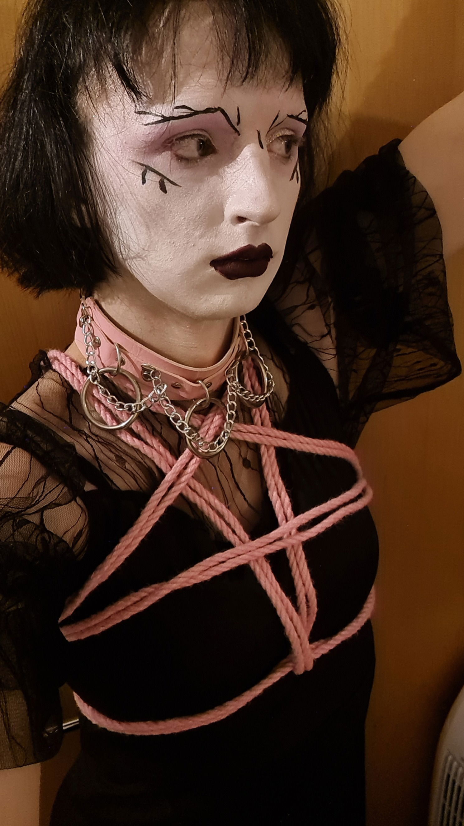 Evie Enby